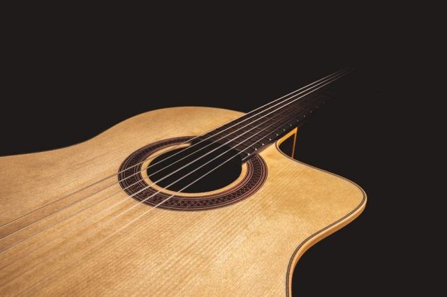 Acheter une guitare classique d'occasion sans mauvaise surprise Acheter une guitare classique d'occasion sans mauvaise surprise