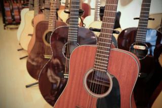 Sillet guitare classique : usure, réglage et remplacement